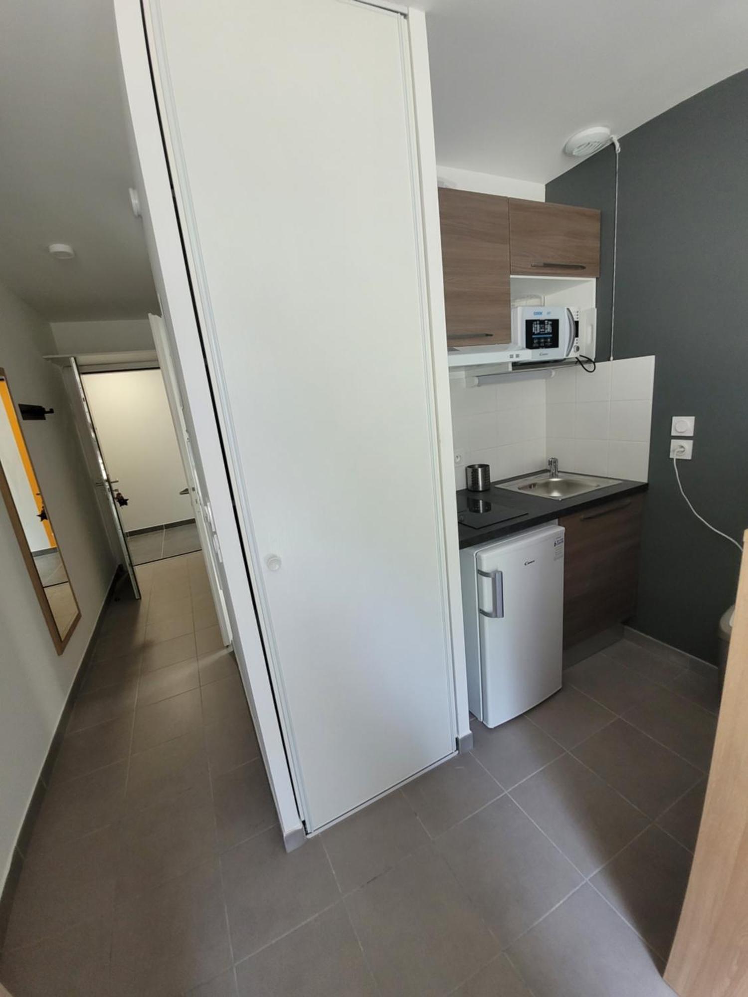 Residence Nemea Mondial 98 Montpellier Exteriör bild